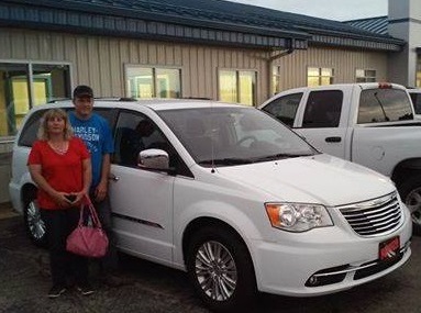  Dubuque Iowa Town & Country van dealer